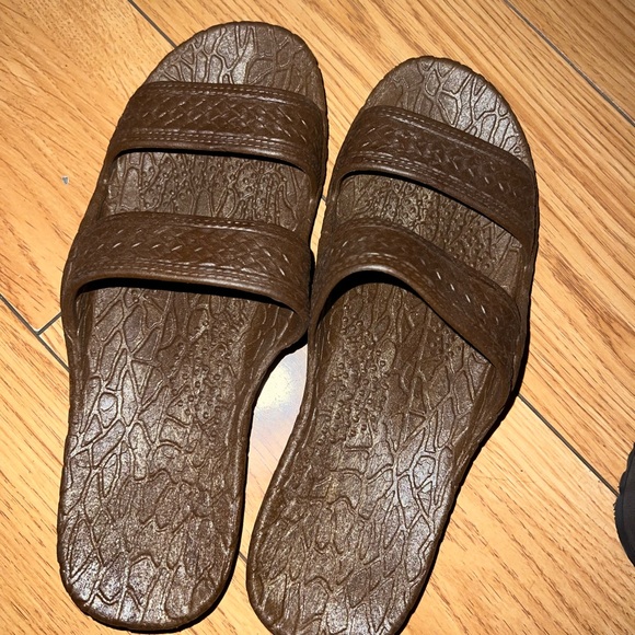 Hawaiian Jesus Sandals, Brown. Never worn, no tags. Women’s 9 - Picture 1 of 1